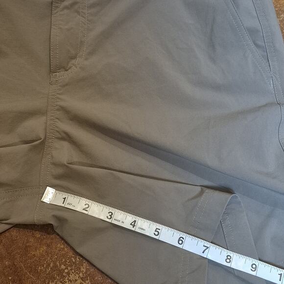 FREE FLY Latitude Shorts Mens Large Chino Tobacco Brown Stretch Fishing Everyday - Picture 8 of 8
